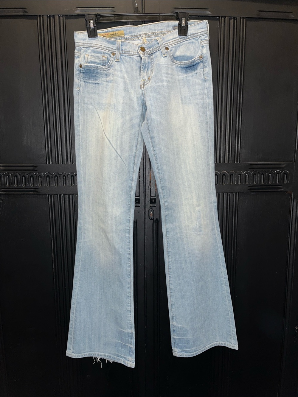 Light Wash Women's Flare Jeans - Pale Blue Y2K Ingrid LOVE